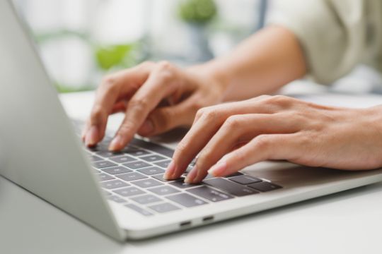 伝えたい想いを、正確に届けるプロ集団